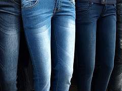 kobiety w dżinsach.jpg